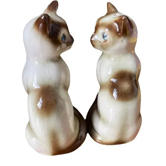 Vintage Siamese Cat Jewel Eyes Salt And Pepper Shakers Japan MCM - Picture 4 of 7